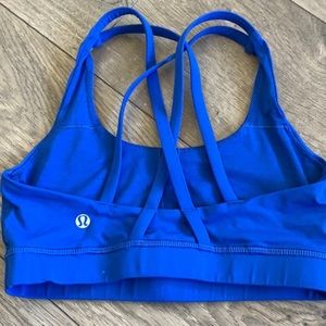 Lululemon energy bra size 4